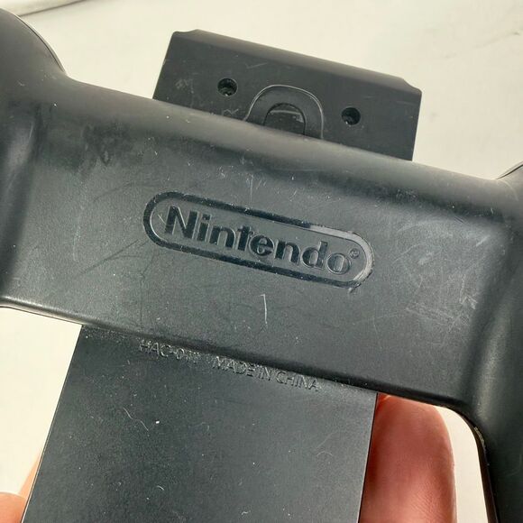 Nintendo Switch Joy-Con Controller - Black - Picture 7 of 7